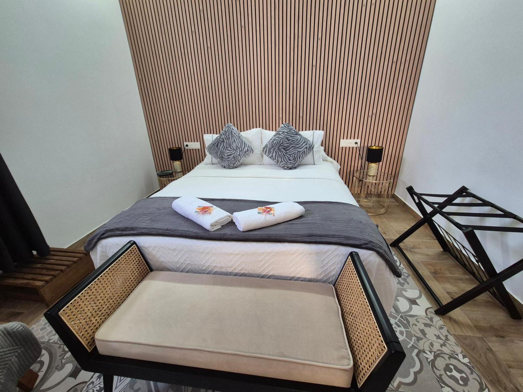 Home Suites Center Granada Eksteriør billede